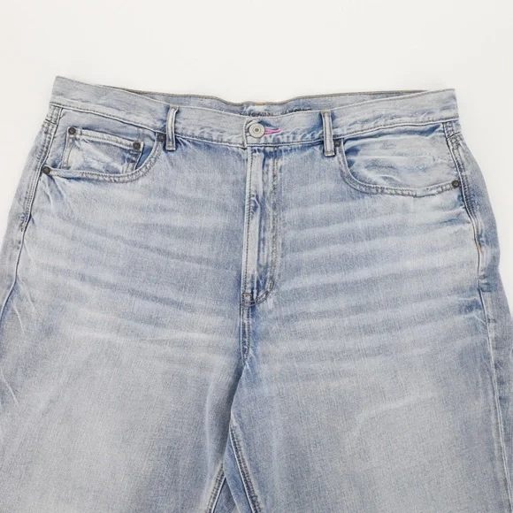 NWT American Eagle '90s Boyfriend Jeans - Picture 6 of 9